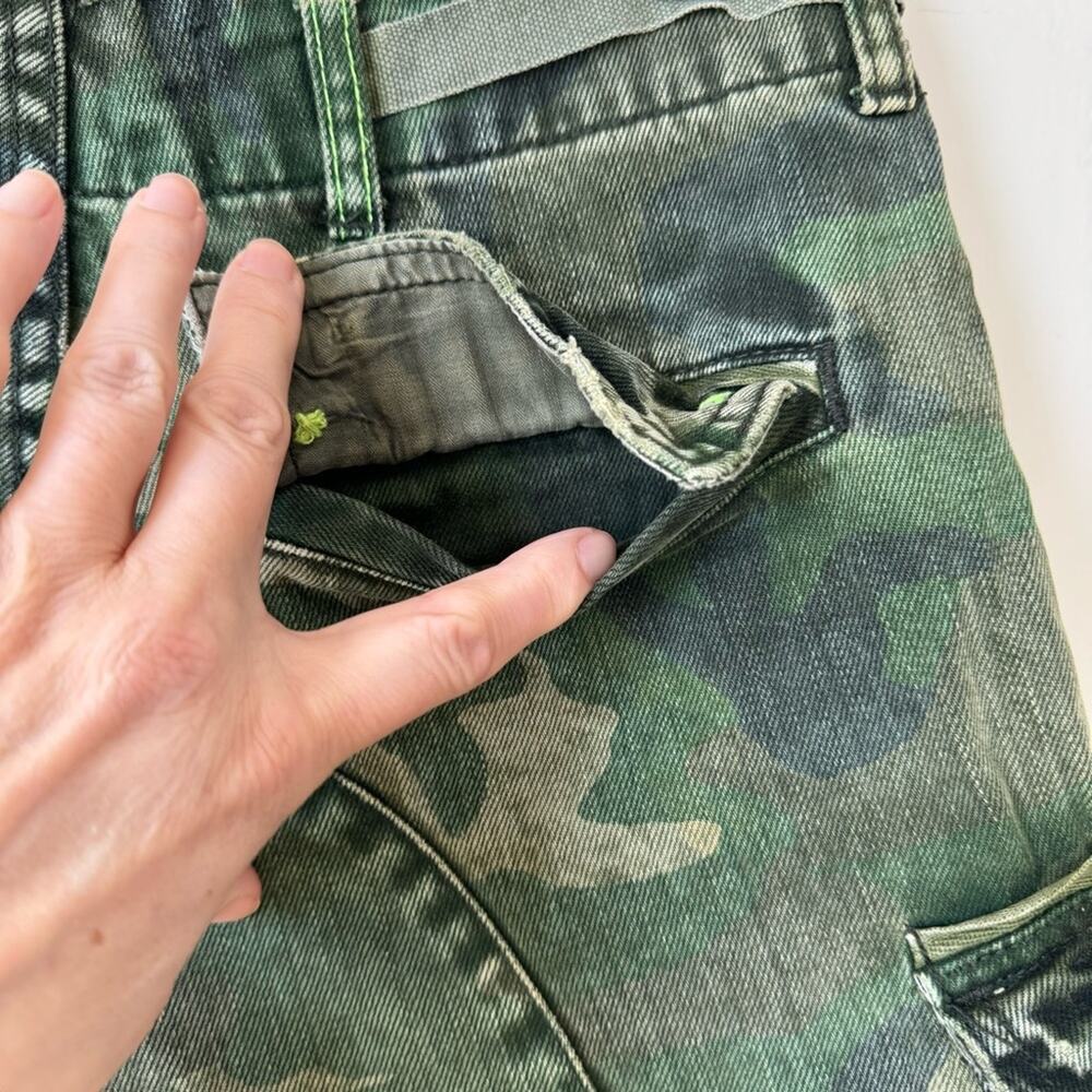 Free People We The Free Green Camo Commander Cut Off Denim Shorts 2 - Picture 7 of 9